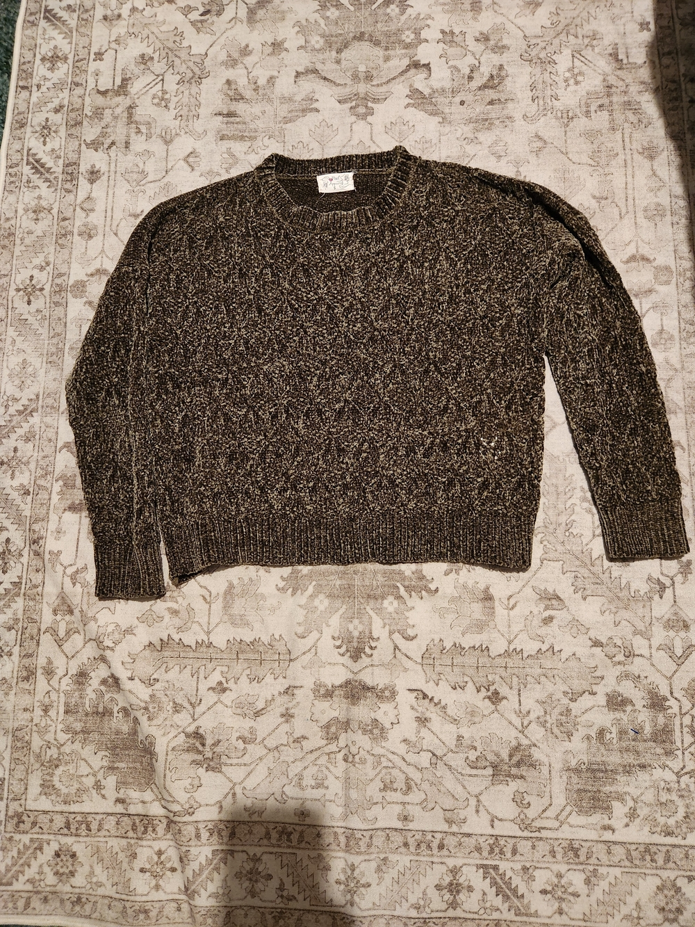 Cable-Knit Crewneck Sweater in Dark Brown